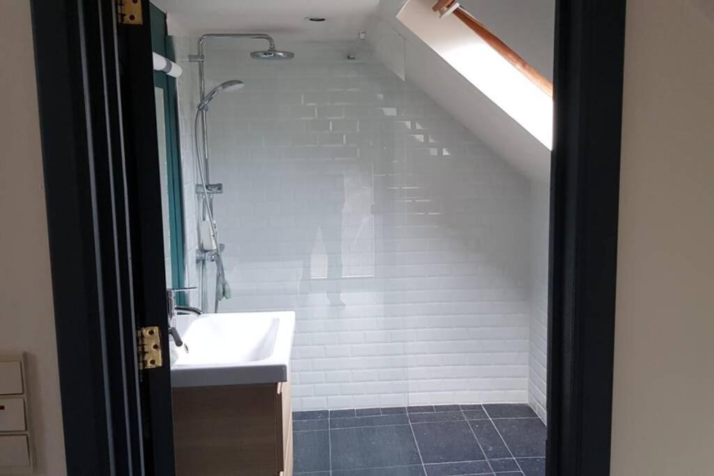 Appartement Isole, 1 Chambre Avec Terrasse Privee Ramillies Buitenkant foto