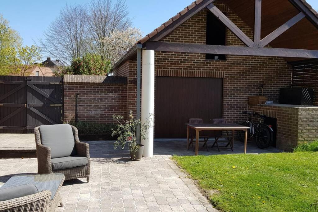 Appartement Isole, 1 Chambre Avec Terrasse Privee Ramillies Buitenkant foto